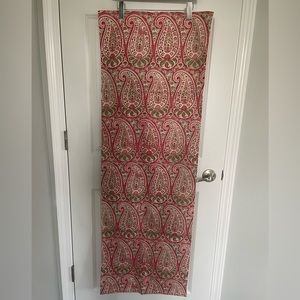 Pottery Barn Table Runner